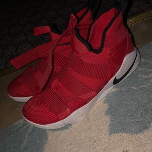 basketball shoes